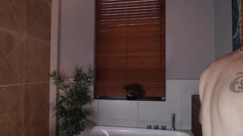 brandon_starkk online show from 4, 12, 2025