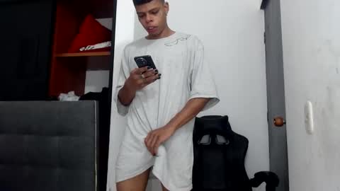 Snapshot of brandonstond chatting on 23, 10, 2025 Brandon online show from 23, 10, 2025