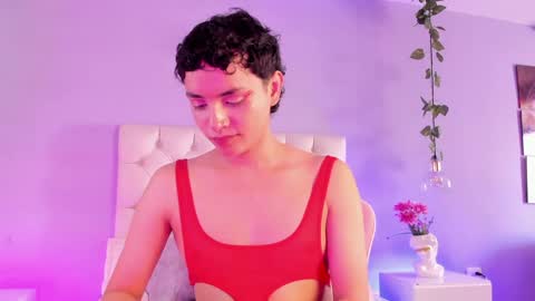 Snapshot of brann_tadzio chatting on 17, 12, 2024 online show from 17, 12, 2024