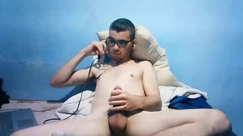 Snapshot of brasil43 chatting on 12, 3, 2026 PutoBR online show from 12, 3, 2026