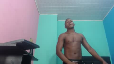 Snapshot of braulioth chatting on 1, 11, 2025 braulioth online show from 1, 11, 2025