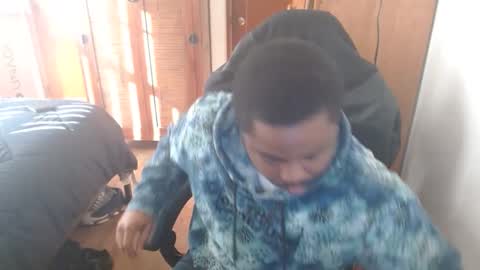 Breadw1nnah online show from 15, 1, 2025