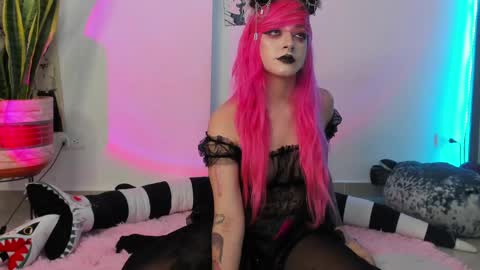 Snapshot of breakdownwaifu chatting on 21, 1, 2025 Rei online show from 21, 1, 2025