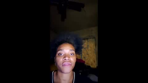 Snapshot of breatheoffreshpussy chatting on 2, 2, 2026 BeautifulDisasterxxx online show from 2, 2, 2026
