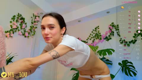 Ashley Dolce and Lou online show from 28, 1, 2025
