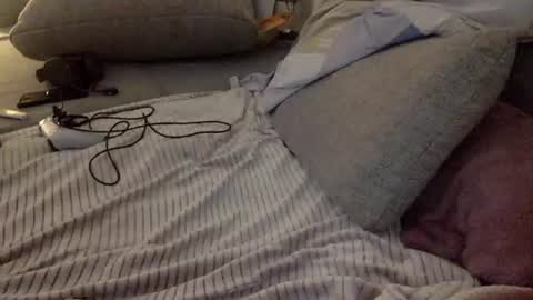 Snapshot of breezydicks chatting on 31, 10, 2025 breezydicks online show from 31, 10, 2025