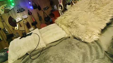 Snapshot of breezywinds963 chatting on 9, 10, 2025 breezywinds963 online show from 9, 10, 2025