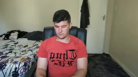 Snapshot of brendansexyboy098754 chatting on 9, 10, 2025 ask me lol online show from 9, 10, 2025