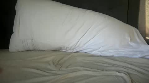 brettbaker89 online show from 26, 11, 2025