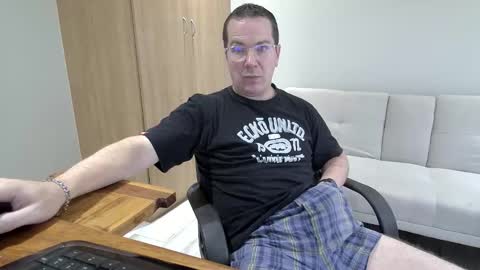 Snapshot of brettdj chatting on 18, 1, 2026 Brett online show from 18, 1, 2026