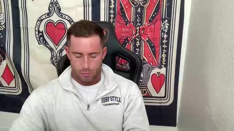 Snapshot of brettmycles chatting on 2, 12, 2025 Brett Mycles online show from 2, 12, 2025