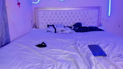 Snapshot of briana_hot03 chatting on 10, 11, 2025 briana_hot03 online show from 10, 11, 2025