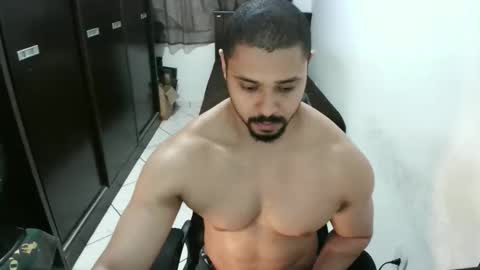 Snapshot of brianaries chatting on 15, 10, 2025 brianaries online show from 15, 10, 2025