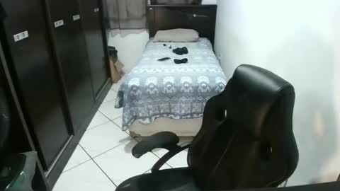 Snapshot of brianaries chatting on 25, 11, 2025 brianaries online show from 25, 11, 2025