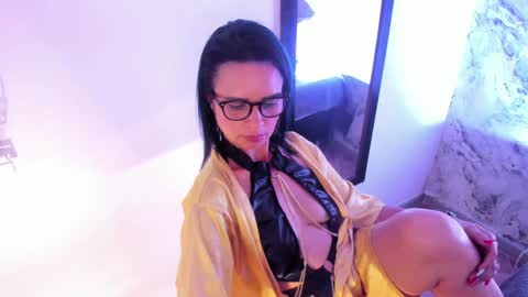Brianna garnerr online show from 23, 12, 2024