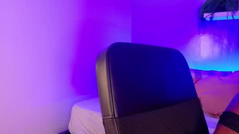 Snapshot of briannajackson_ chatting on 18, 12, 2025 brianna online show from 18, 12, 2025