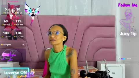 Snapshot of brianrossex chatting on 19, 11, 2025 BRIANROSS online show from 19, 11, 2025