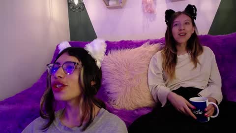 Snapshot of briarandblair chatting on 9, 1, 2025 briarandblair online show from 9, 1, 2025