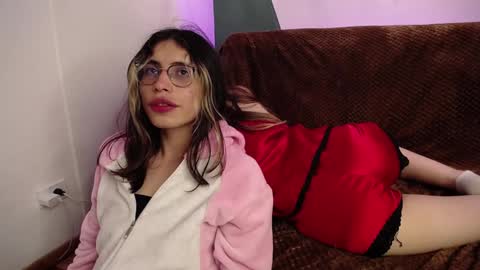 Snapshot of briarandblair chatting on 23, 1, 2025 briarandblair online show from 23, 1, 2025