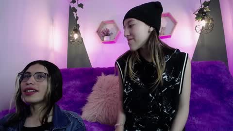 Snapshot of briarandblair chatting on 3, 2, 2025 briarandblair online show from 3, 2, 2025