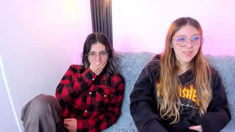 Snapshot of briarandblair chatting on 22, 10, 2025 briarandblair online show from 22, 10, 2025