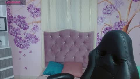 DAYANNA online show from 11, 3, 2025