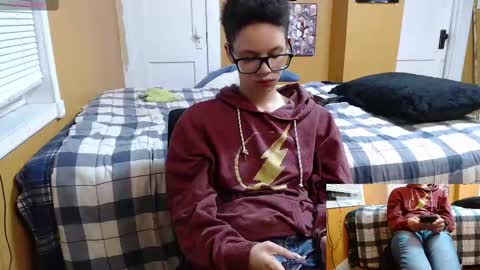 Strawberry online show from 4, 12, 2024