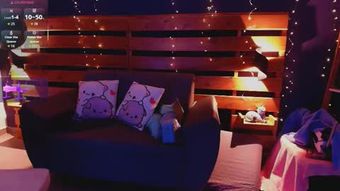  Brigiitte  online show from 17, 10, 2025