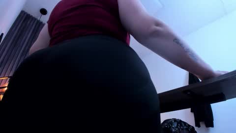 Snapshot of brigittemiller chatting on 19, 11, 2025 BRIGITTE online show from 19, 11, 2025