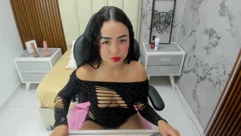          online show from 11, 10, 2025