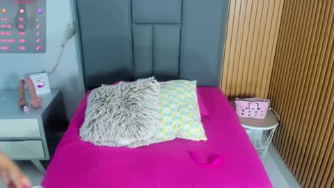          online show from 22, 11, 2025