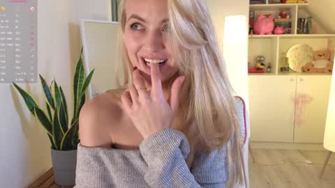 Snapshot of brilliantvictoria chatting on 19, 1, 2025 Vi. online show from 19, 1, 2025