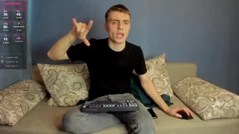 Snapshot of bristlebback chatting on 24, 2, 2025 bristlebback online show from 24, 2, 2025