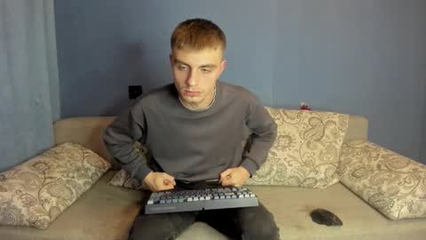 Snapshot of bristlebback chatting on 22, 9, 2025 bristlebback online show from 22, 9, 2025