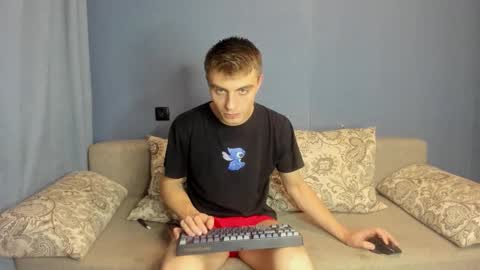 Snapshot of bristlebback chatting on 6, 10, 2025 bristlebback online show from 6, 10, 2025