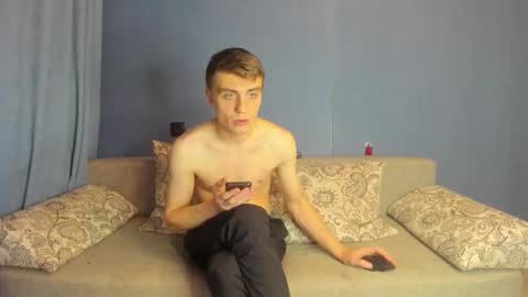 Snapshot of bristlebback chatting on 26, 10, 2025 bristlebback online show from 26, 10, 2025