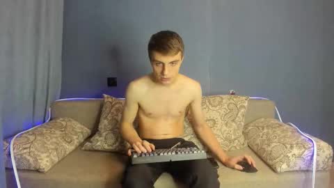 Snapshot of bristlebback chatting on 29, 10, 2025 bristlebback online show from 29, 10, 2025