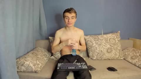 Snapshot of bristlebback chatting on 6, 2, 2026 bristlebback online show from 6, 2, 2026