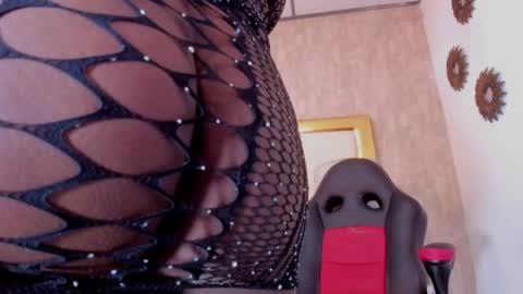 Britany jhonson online show from 23, 10, 2025