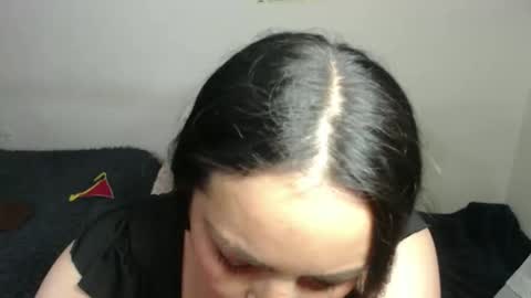 scarleth    follow mee 3 kis online show from 7, 10, 2025
