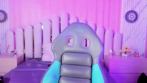 brithani online show from 8, 10, 2025