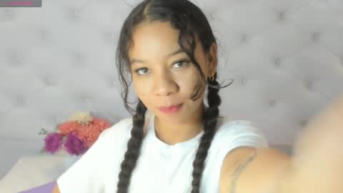 Brithany Rousee online show from 2, 12, 2024