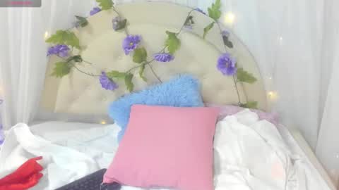 Brithany Rousee online show from 17, 12, 2024