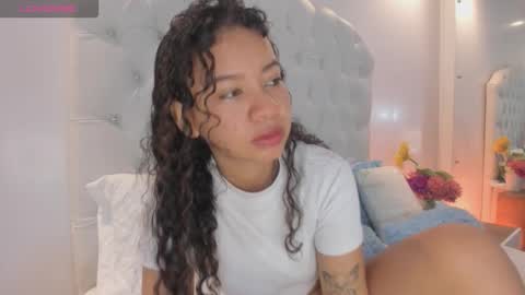 Brithany Rousee online show from 11, 11, 2025