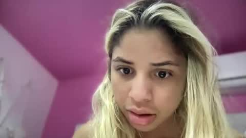 brithneysquirt online show from 17, 11, 2025