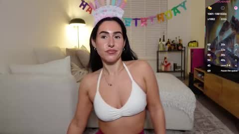 Snapshot of britishsofia chatting on 5, 11, 2025 British Sofia online show from 5, 11, 2025