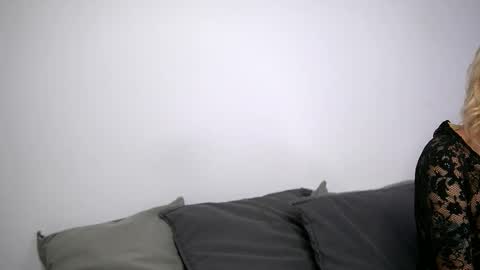 britneyhudson online show from 2, 10, 2025