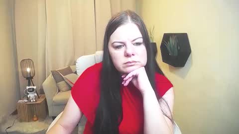 Snapshot of britneyraine chatting on 15, 3, 2026 britneyraine online show from 15, 3, 2026