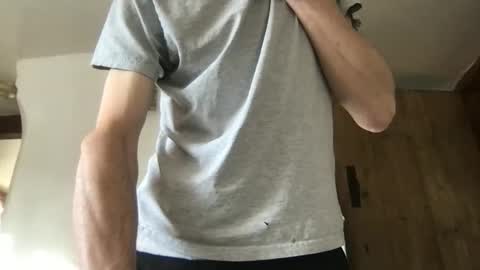 Snapshot of britshowman chatting on 28, 3, 2026 Britshowman online show from 28, 3, 2026