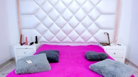 Brittany  online show from 16, 1, 2025